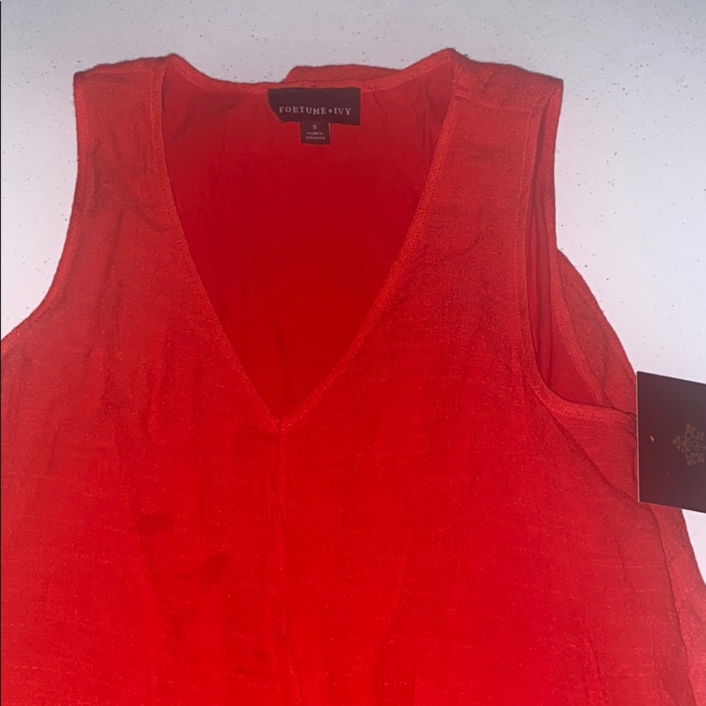 Fortune Ivy (S) Red Open Back Blouse